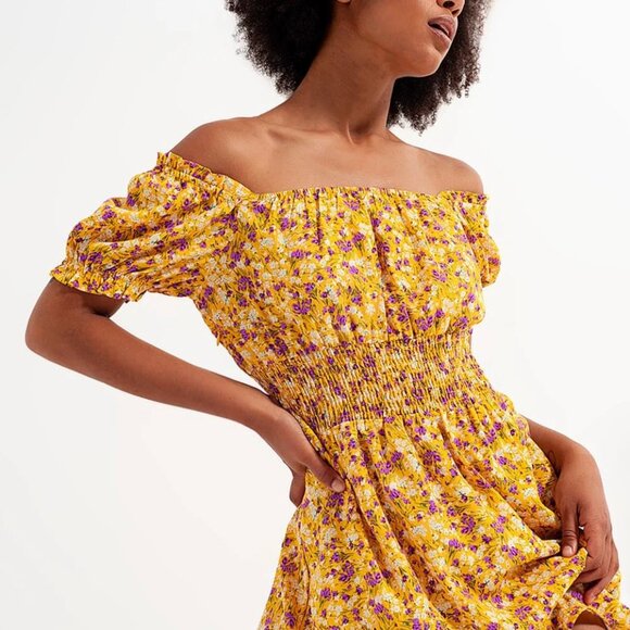 Mini Dress With Shirred Detail in Yellow Ditsy Floral Print - Picture 2 of 4